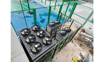 陜西子洲縣小學游泳館中廣歐特斯超低溫空氣能熱水、恒溫除濕機組